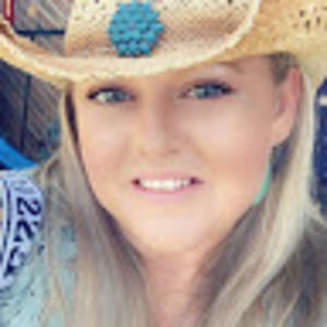 Meet your Posher, Tabitha